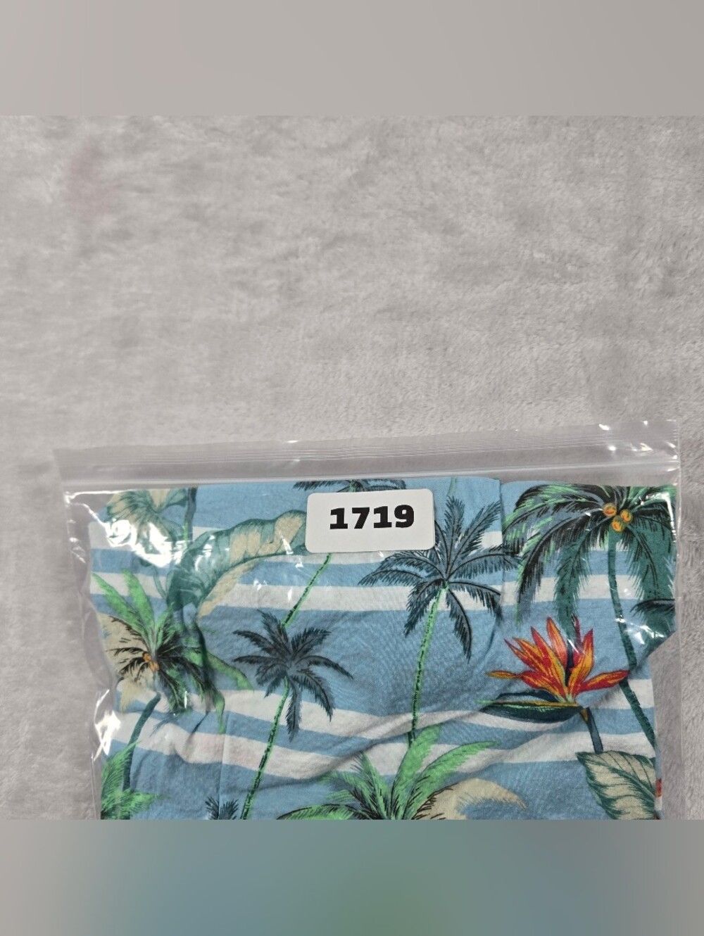 Tommy Bahama Mens XL Button Shirt Nova Wave Palmero Stripe Floral Seersucker NWT - Picture 10 of 10